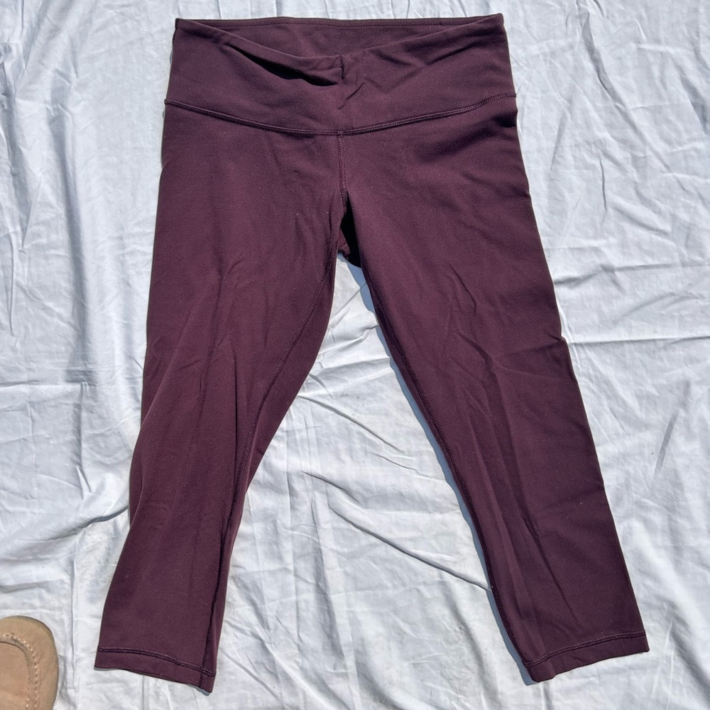 CROPPED LULU LEGGINGS